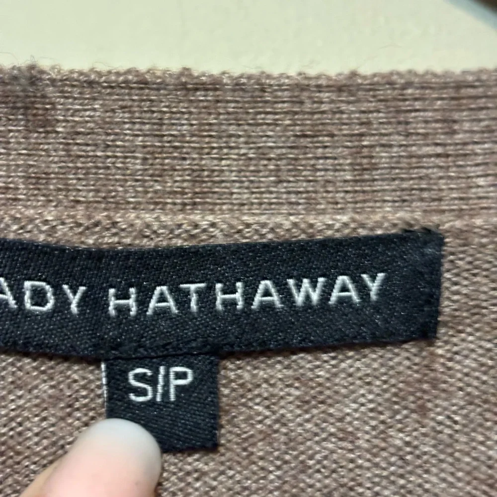 LADY HATHAWAY Wool Blend Button Up Cardigan - Picture 4 of 6